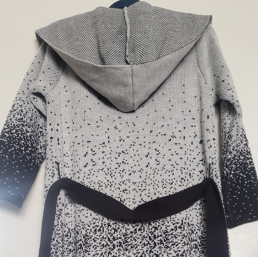 Cardigan - Picture 2 of 3